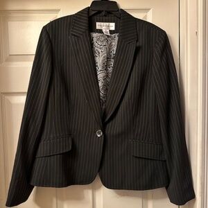 Jones New York Soft Black Pinstriped Blazer, Size 16, Excellent Condition!!!